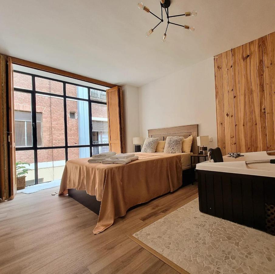 Vivienda Plaza Mayor ليون المظهر الخارجي الصورة