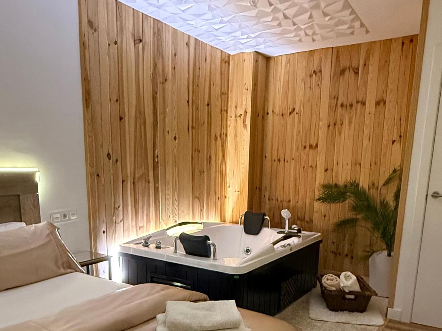 Vivienda Plaza Mayor ليون المظهر الخارجي الصورة